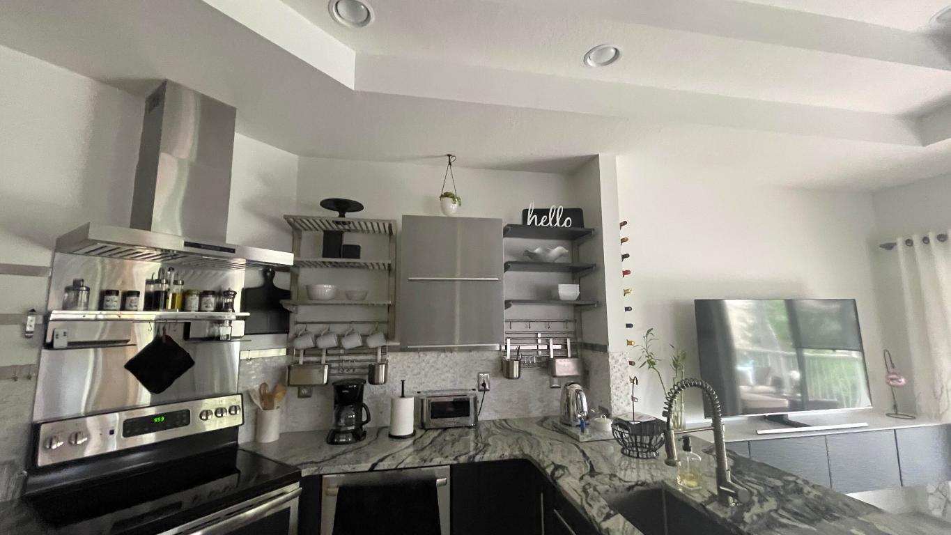 CASTLE PINES CONDOMINIUM - Residential Lease