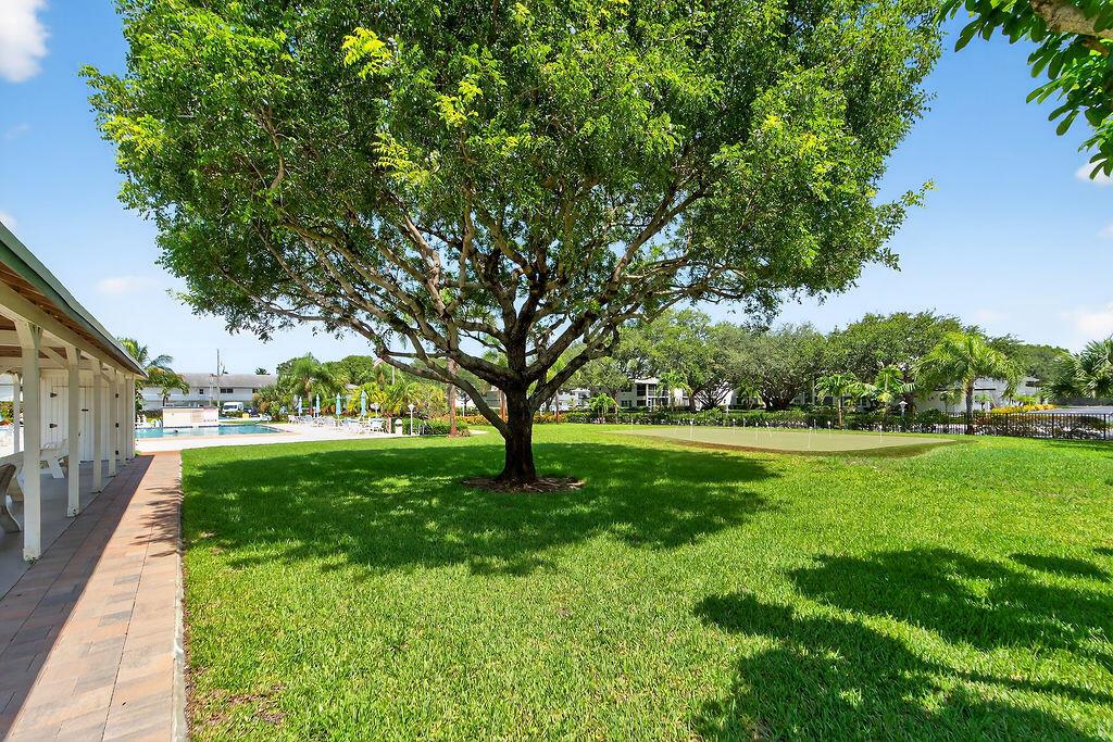 TEQUESTA GARDEN CONDO 3 - Residential Lease
