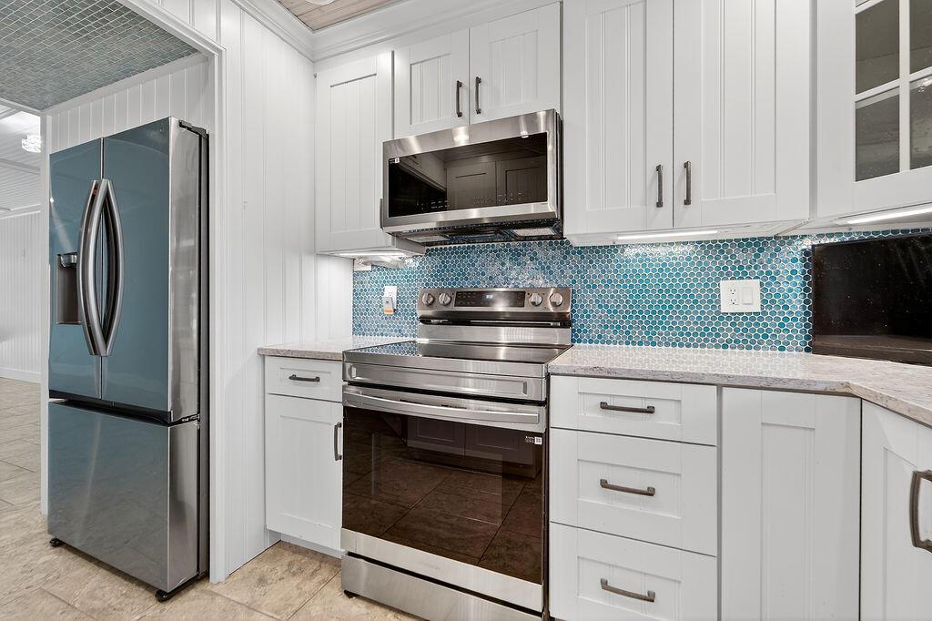 TEQUESTA GARDEN CONDO 3 - Residential Lease