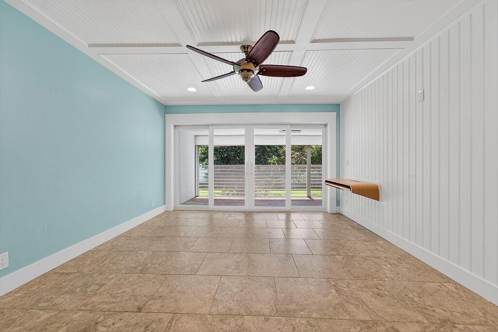TEQUESTA GARDEN CONDO 3 - Residential Lease