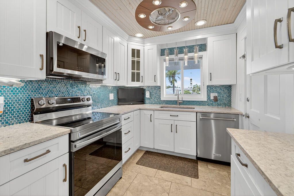 Photo of 4 Westwood Avenue #205h, Tequesta, FL 33469 (MLS # R11106240)