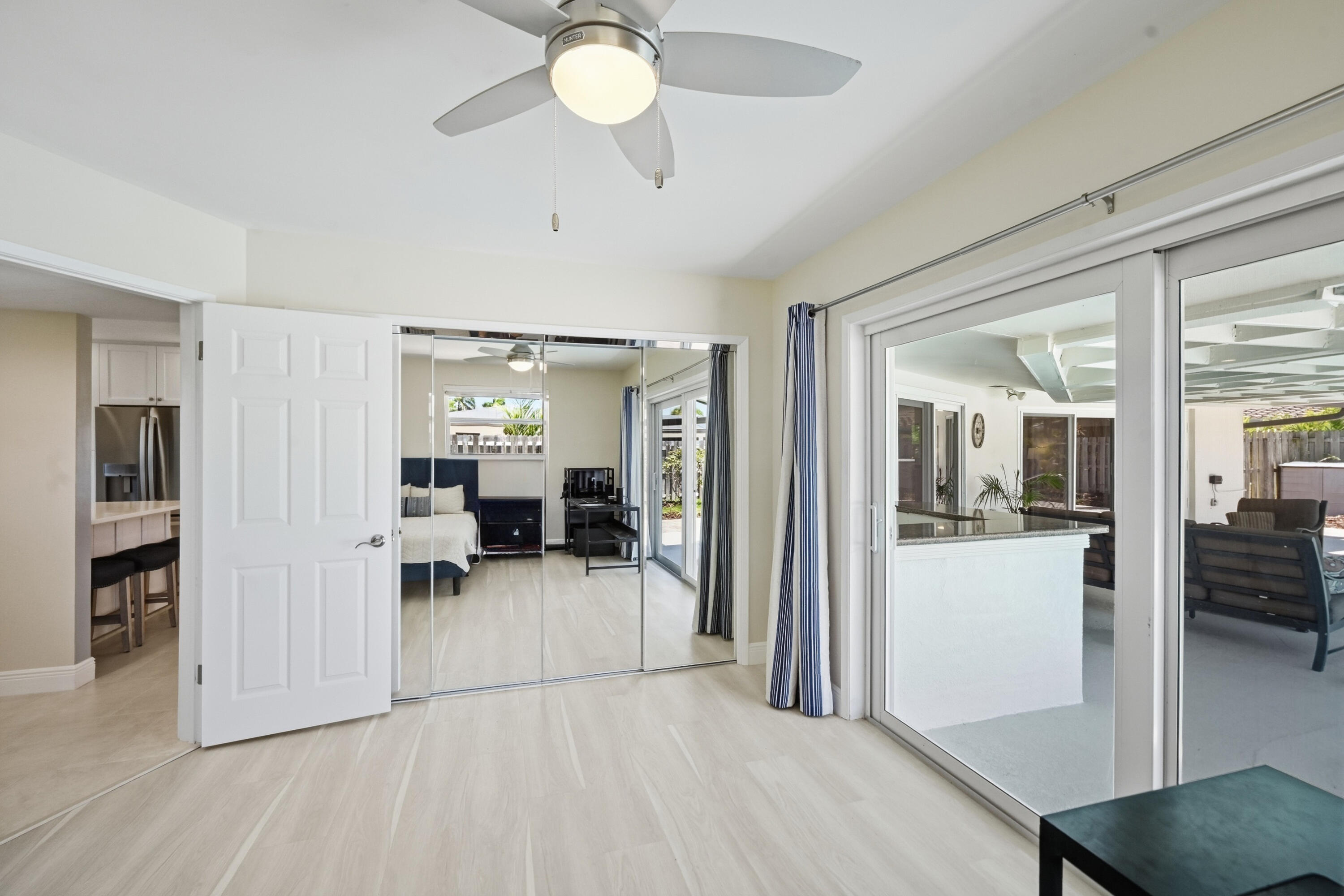 VENETIAN ISLES 3RD SEC - Residential