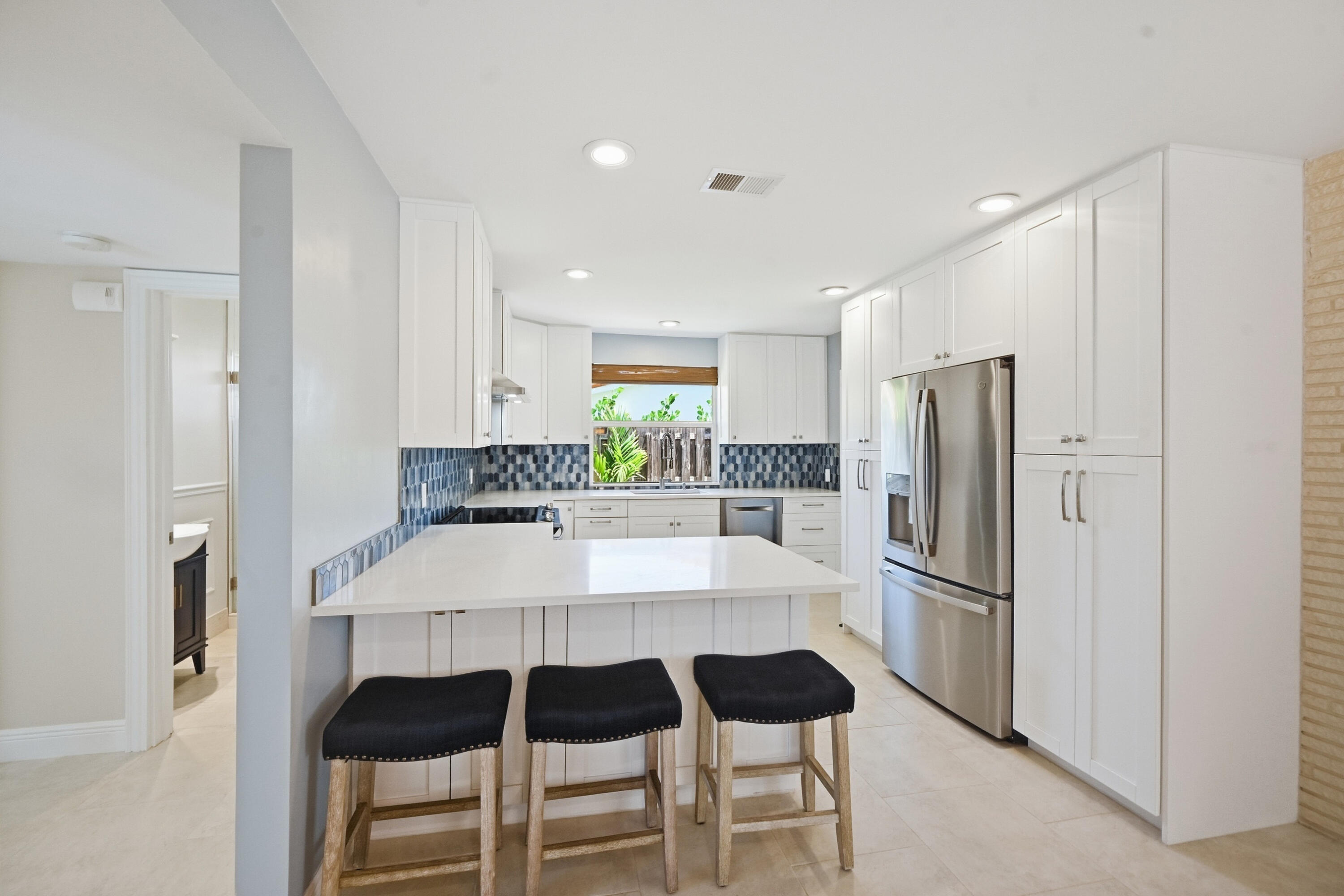VENETIAN ISLES 3RD SEC - Residential