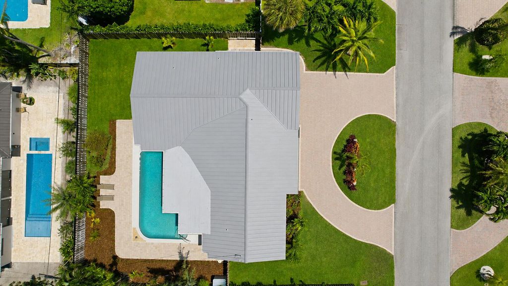 Photo of 4111 NE 26th Terrace, Lighthouse Point, FL 33064 (MLS # B26026768)
