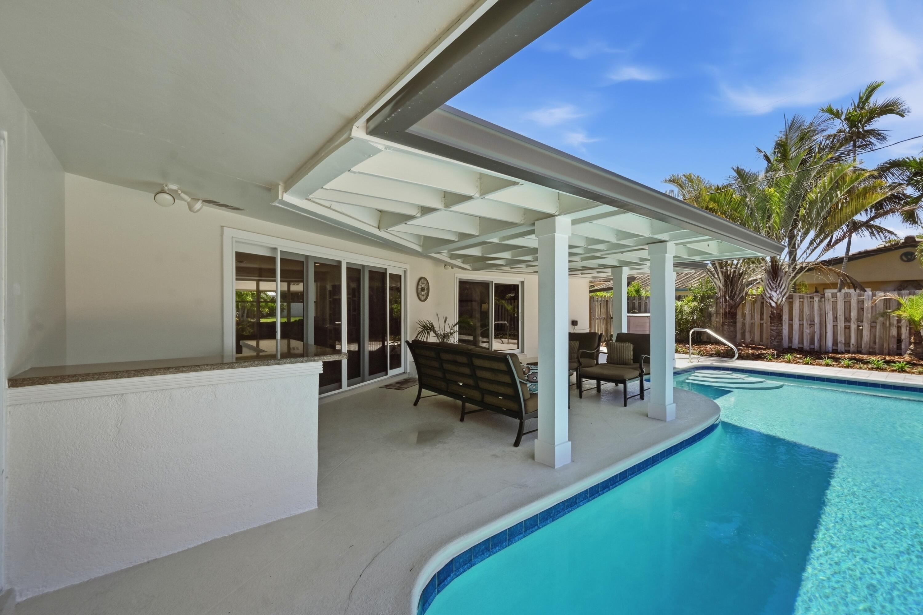 VENETIAN ISLES 3RD SEC - Residential