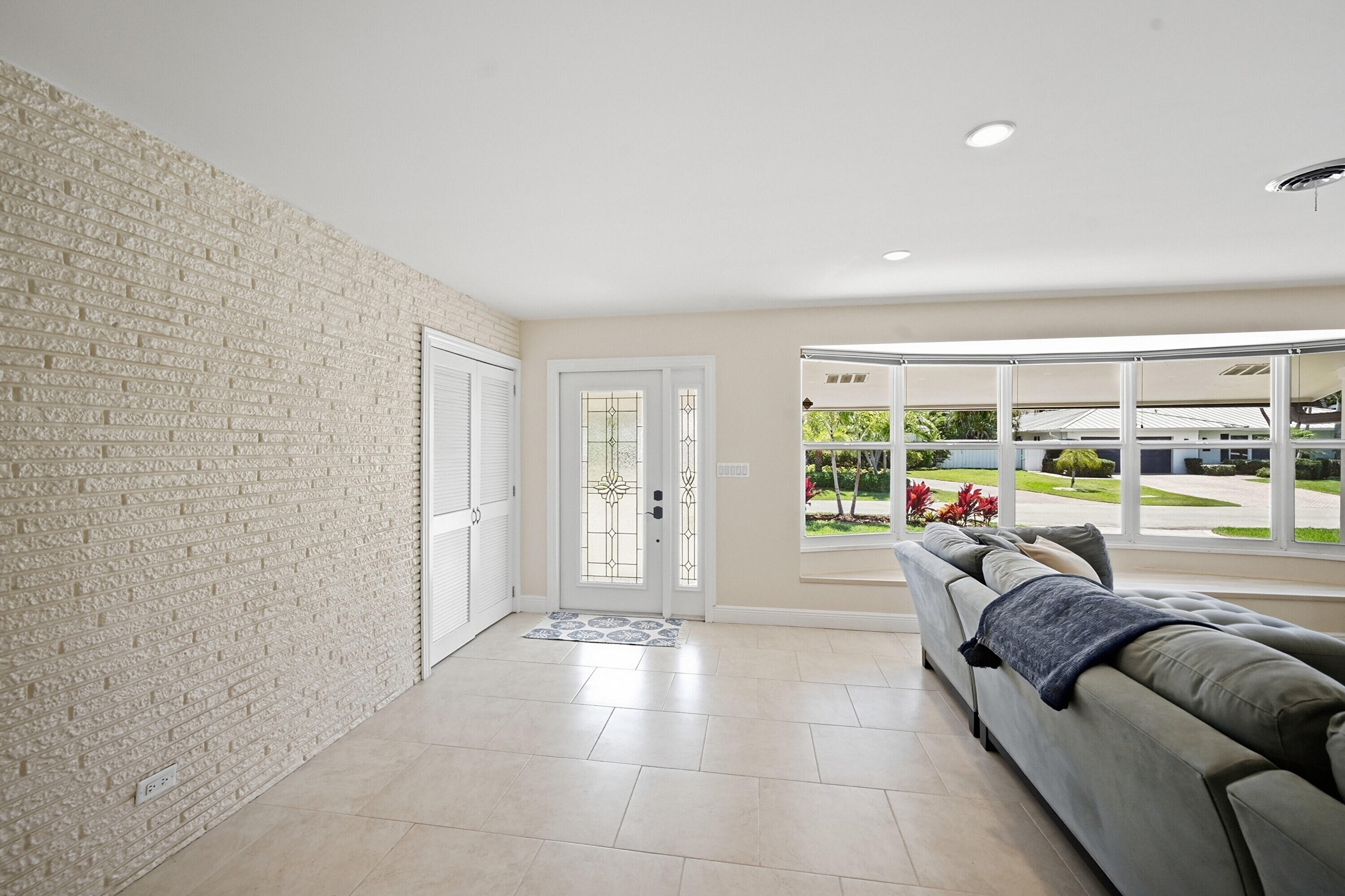 VENETIAN ISLES 3RD SEC - Residential