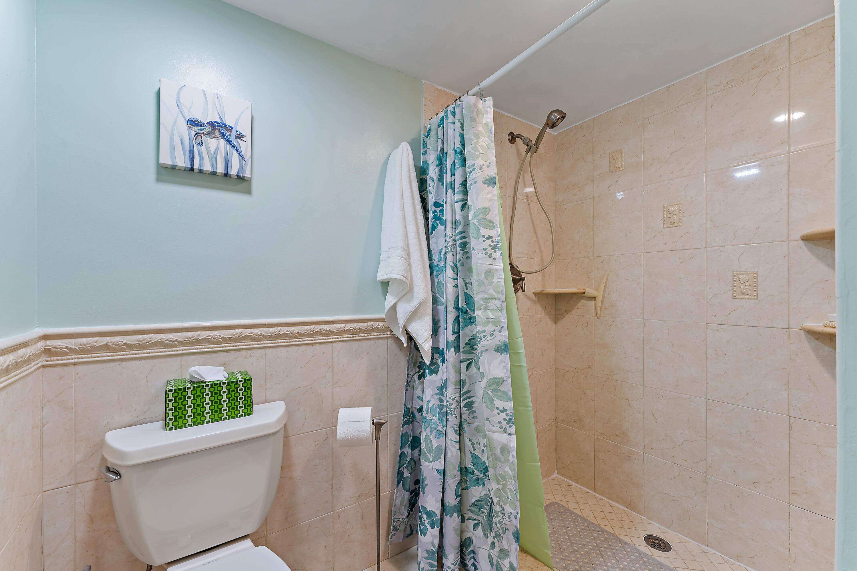 MARINA AT THE BLUFFS CONDO - Residential Lease
