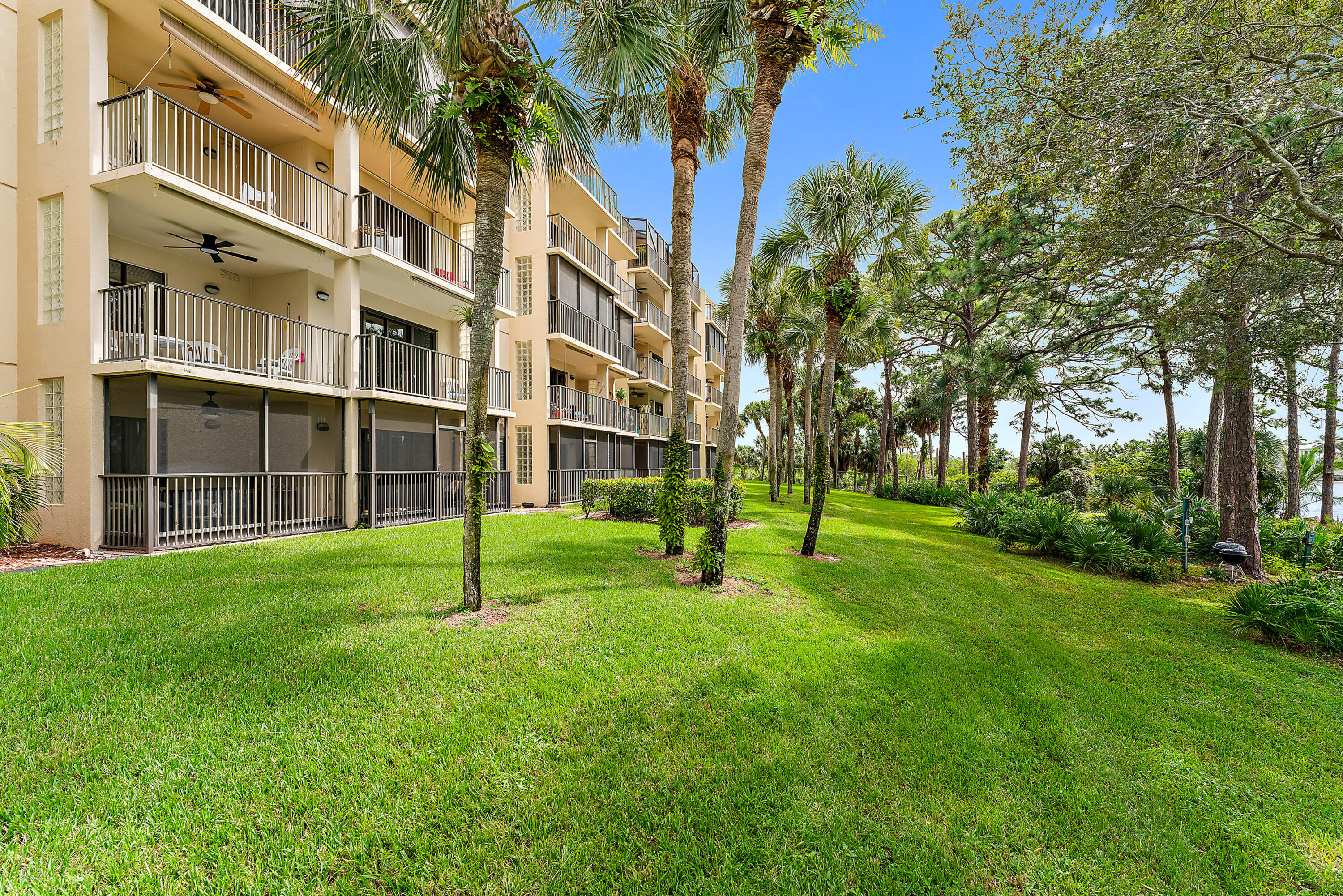 MARINA AT THE BLUFFS CONDO - Residential Lease