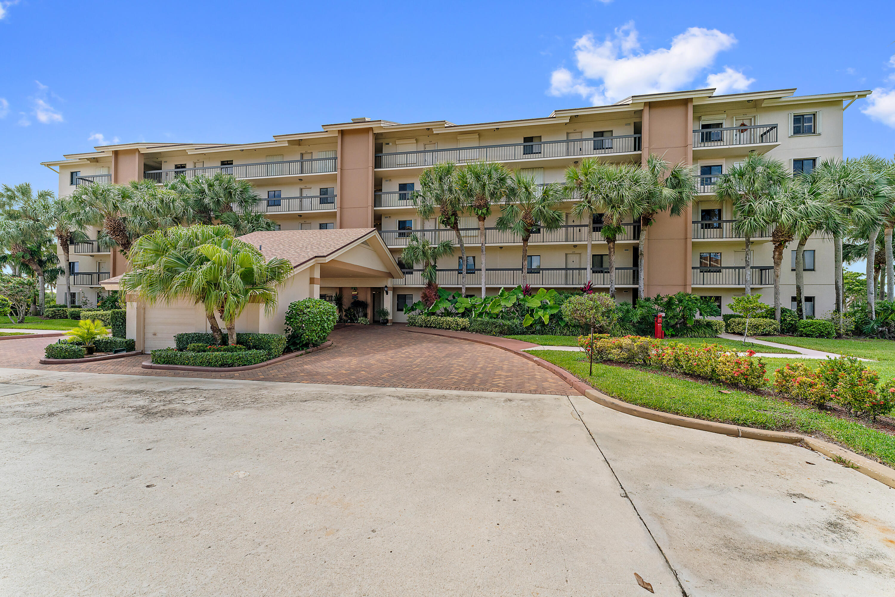MARINA AT THE BLUFFS CONDO - Residential Lease