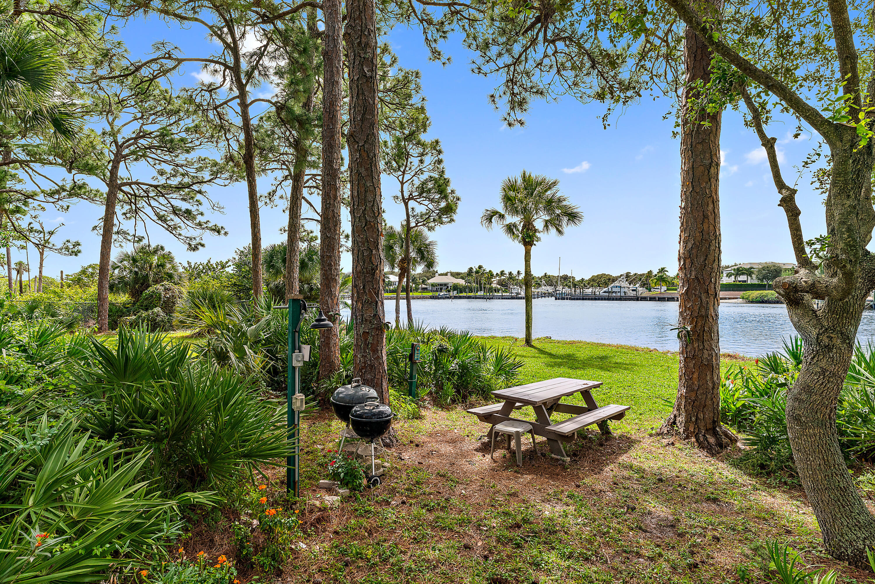 MARINA AT THE BLUFFS CONDO - Residential Lease