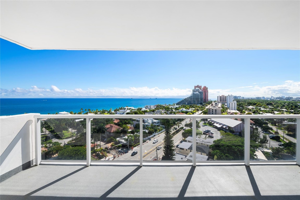 Embassy tower - Residential