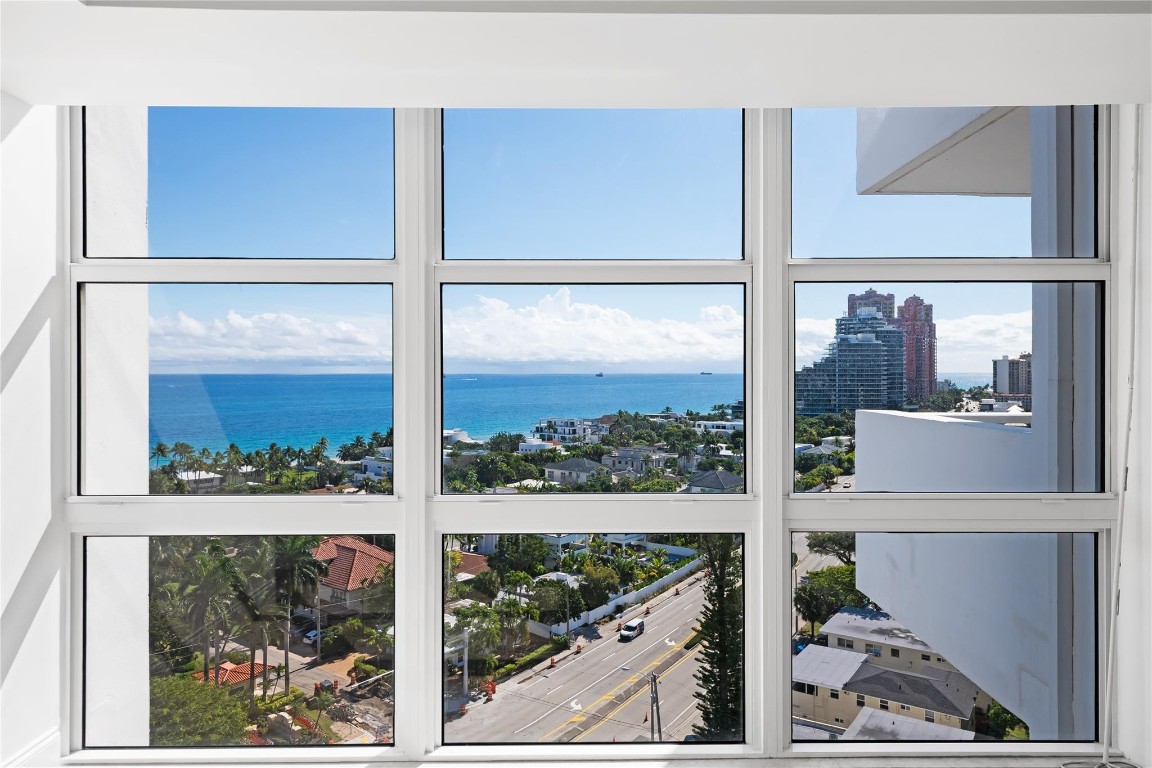 Embassy tower - Residential