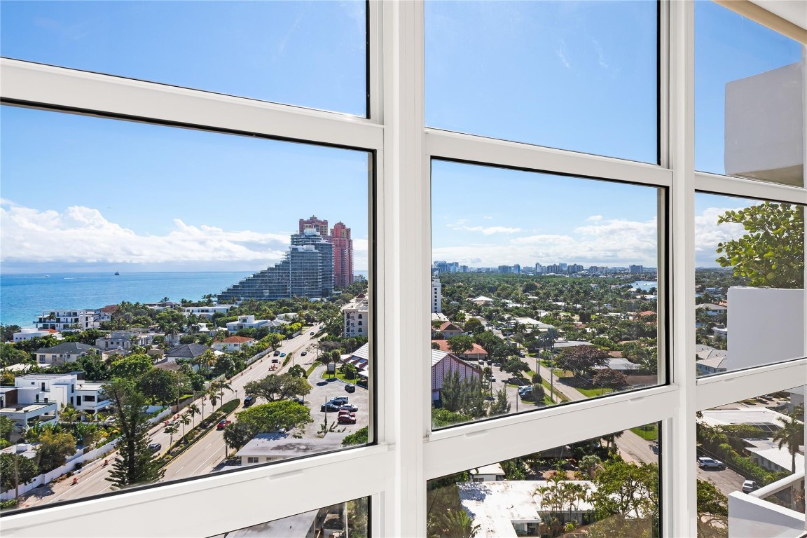 Embassy tower - Residential