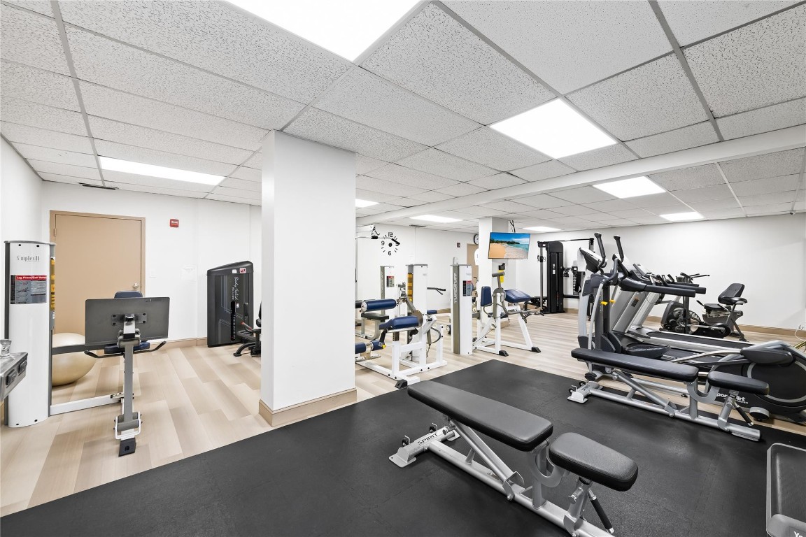 Embassy tower - Residential