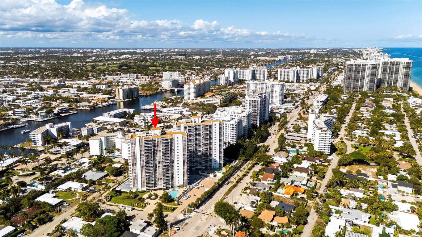 Embassy tower - Residential