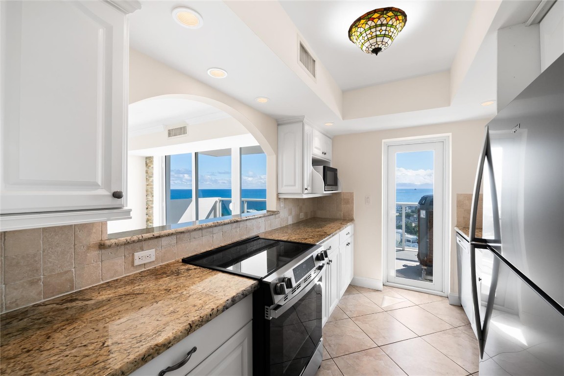 Embassy tower - Residential