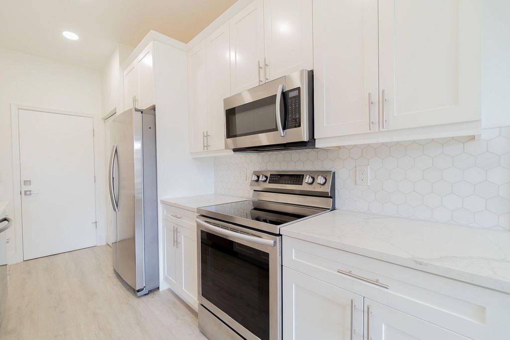 Photo of 205 River Bluff Lane, Royal Palm Beach, FL 33411 (MLS # R11124153)