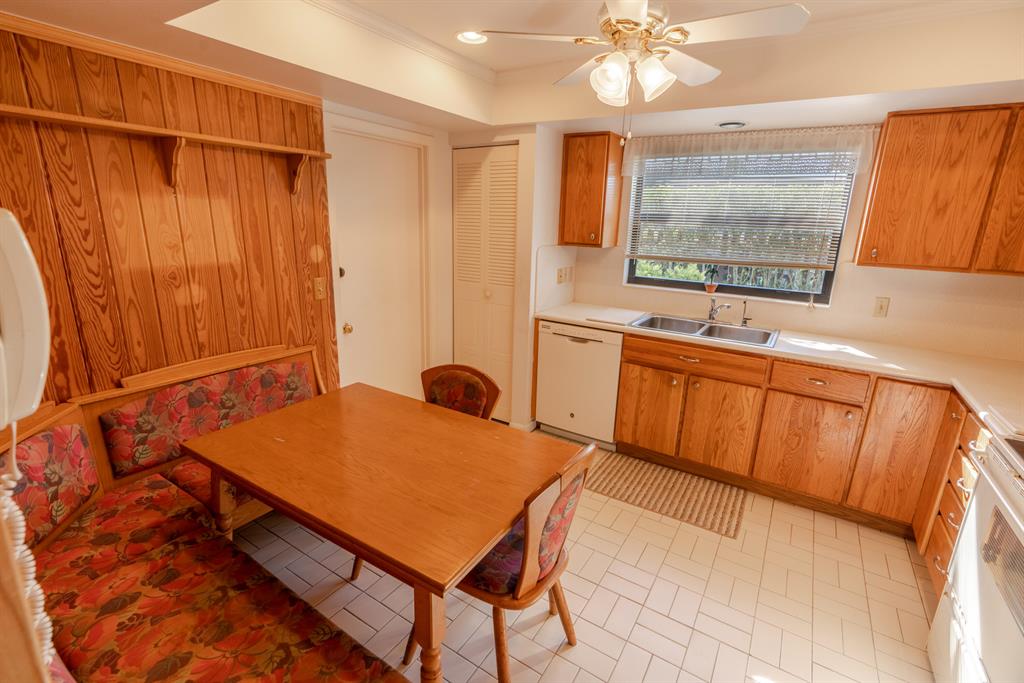 BUTTONWOOD 2 - Residential