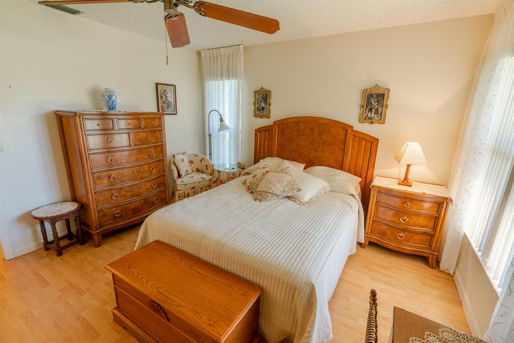 BUTTONWOOD 2 - Residential