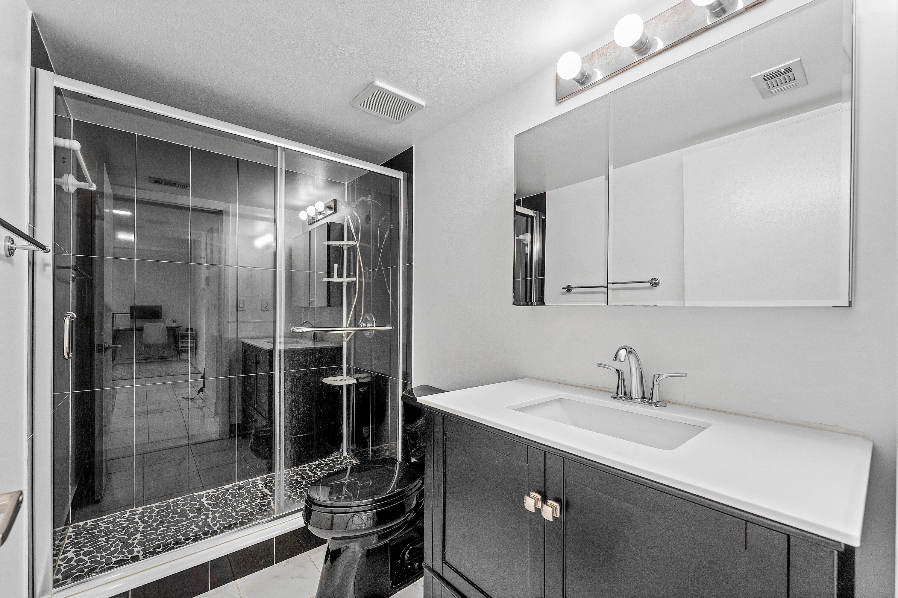 VILLA SONRISA CONDO - Residential