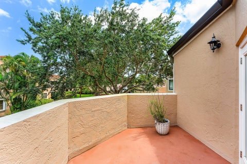 Tiny photo for 6614 Villa Sonrisa Drive #123, Boca Raton, FL 33433 (MLS # B26026672)