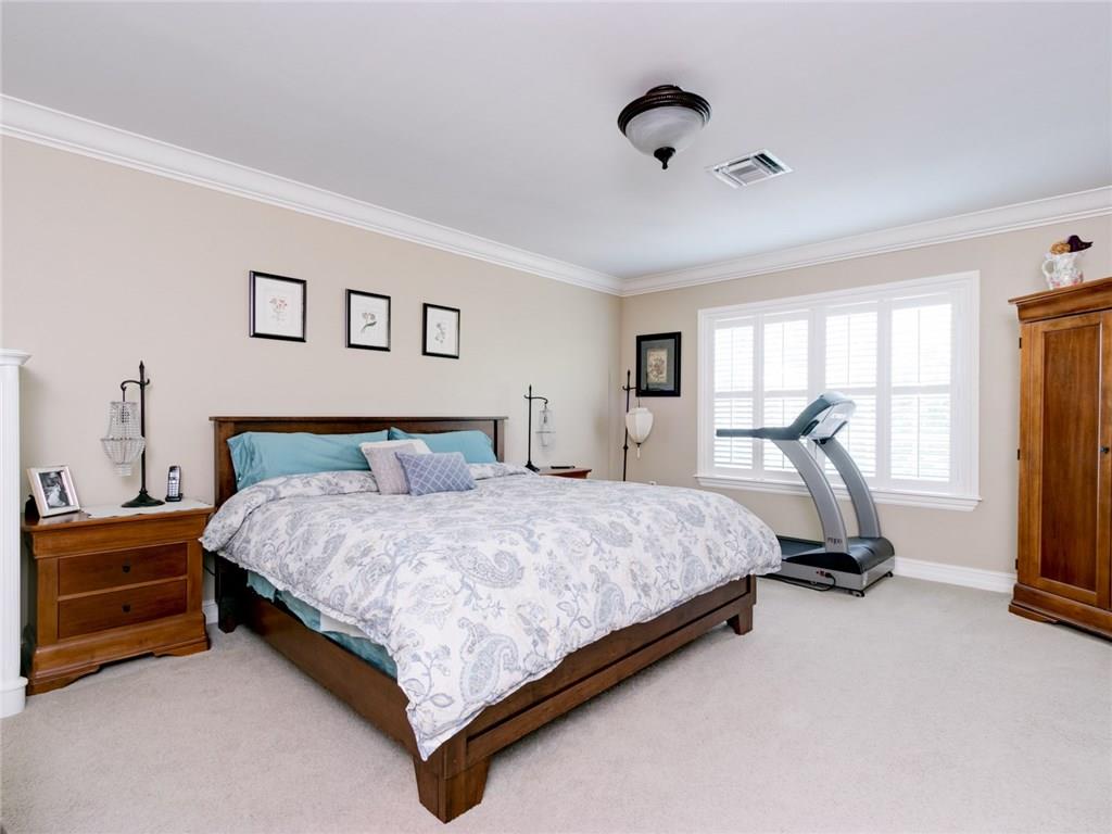 Jamestown Square - Residential