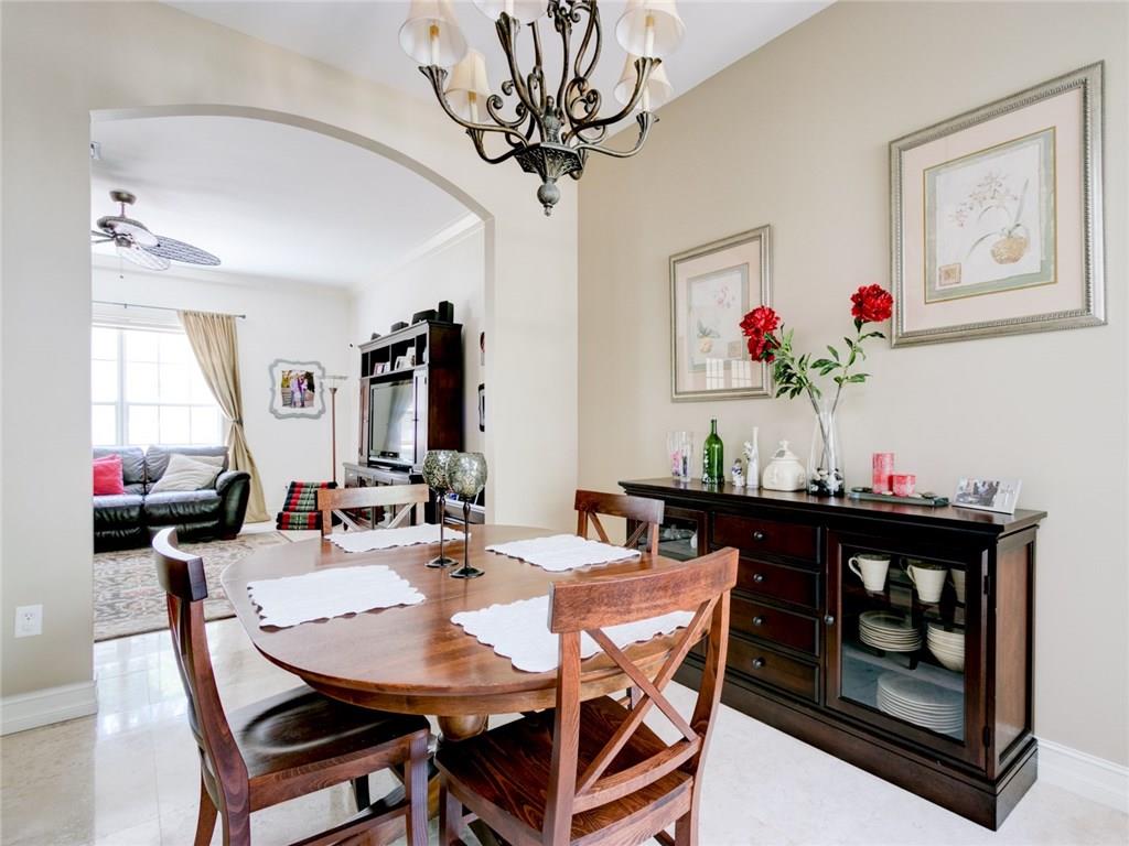 Jamestown Square - Residential