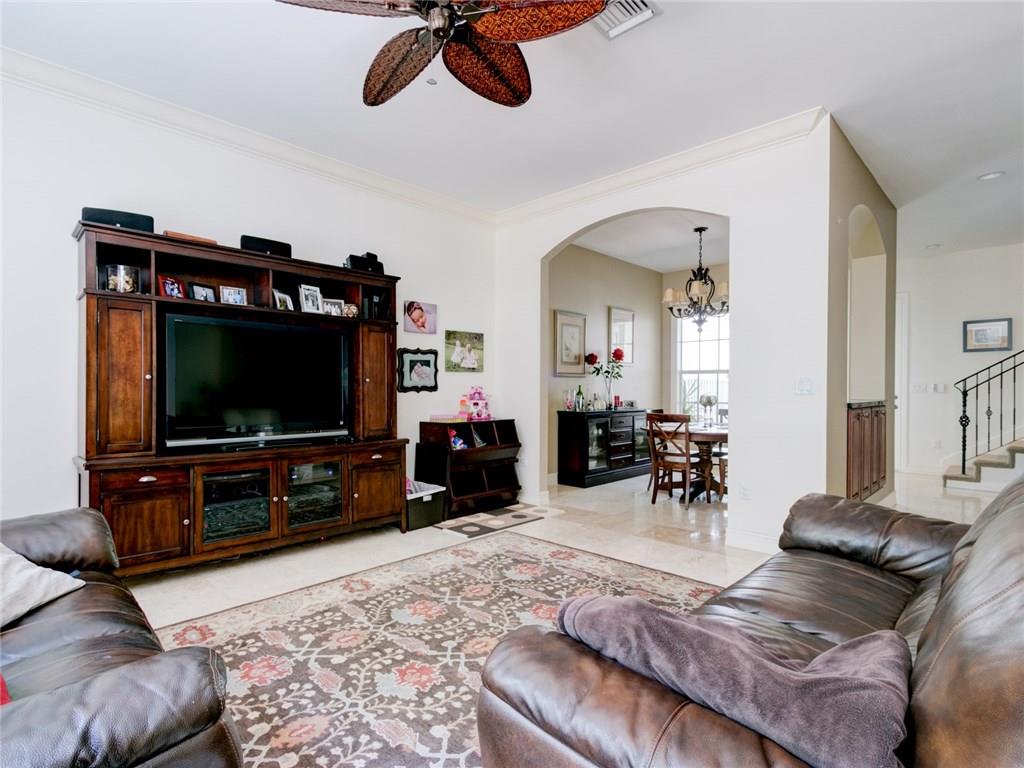 Jamestown Square - Residential