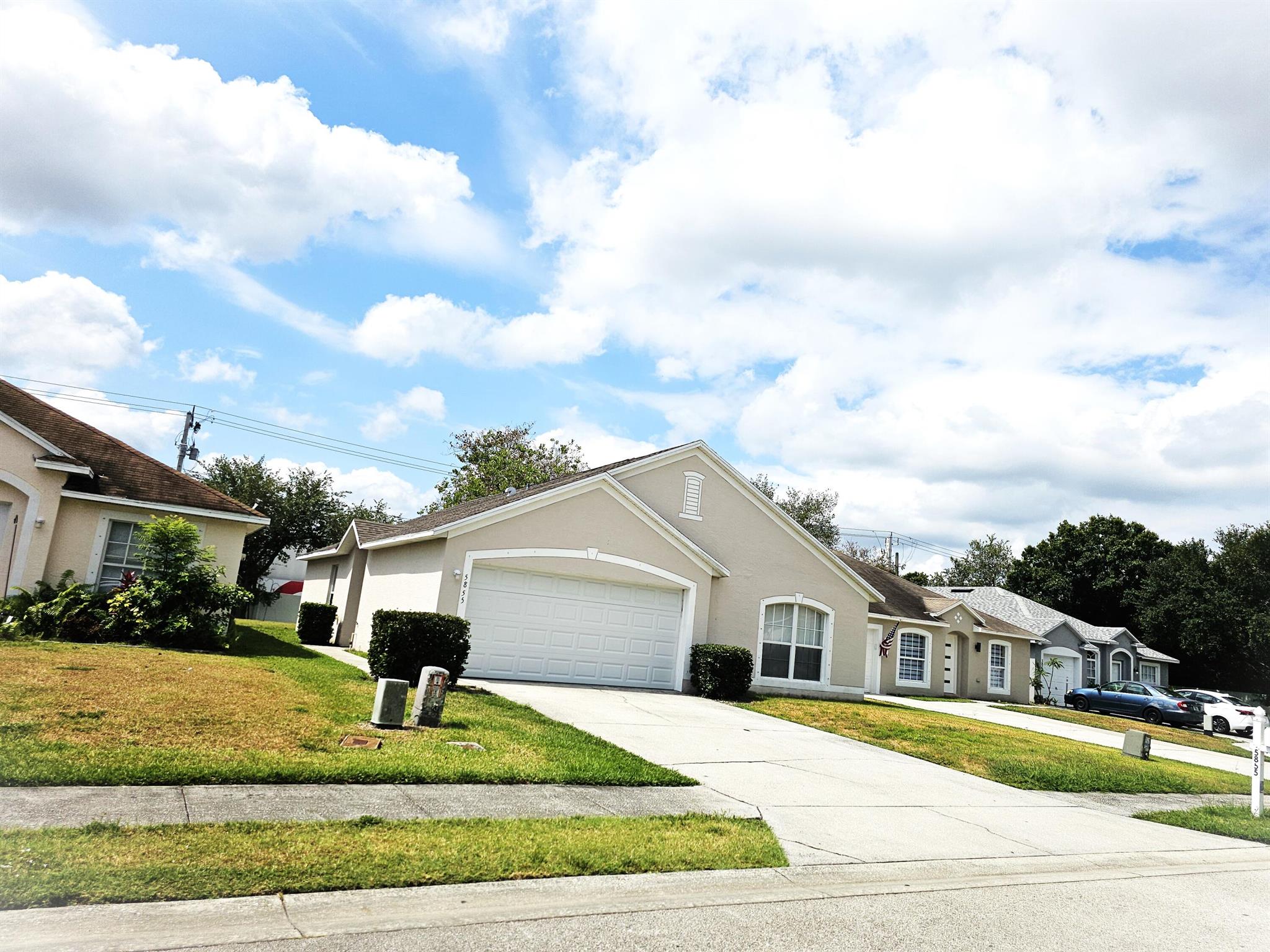 REPLAT OF SABAL TRACE SUB - Residential Lease