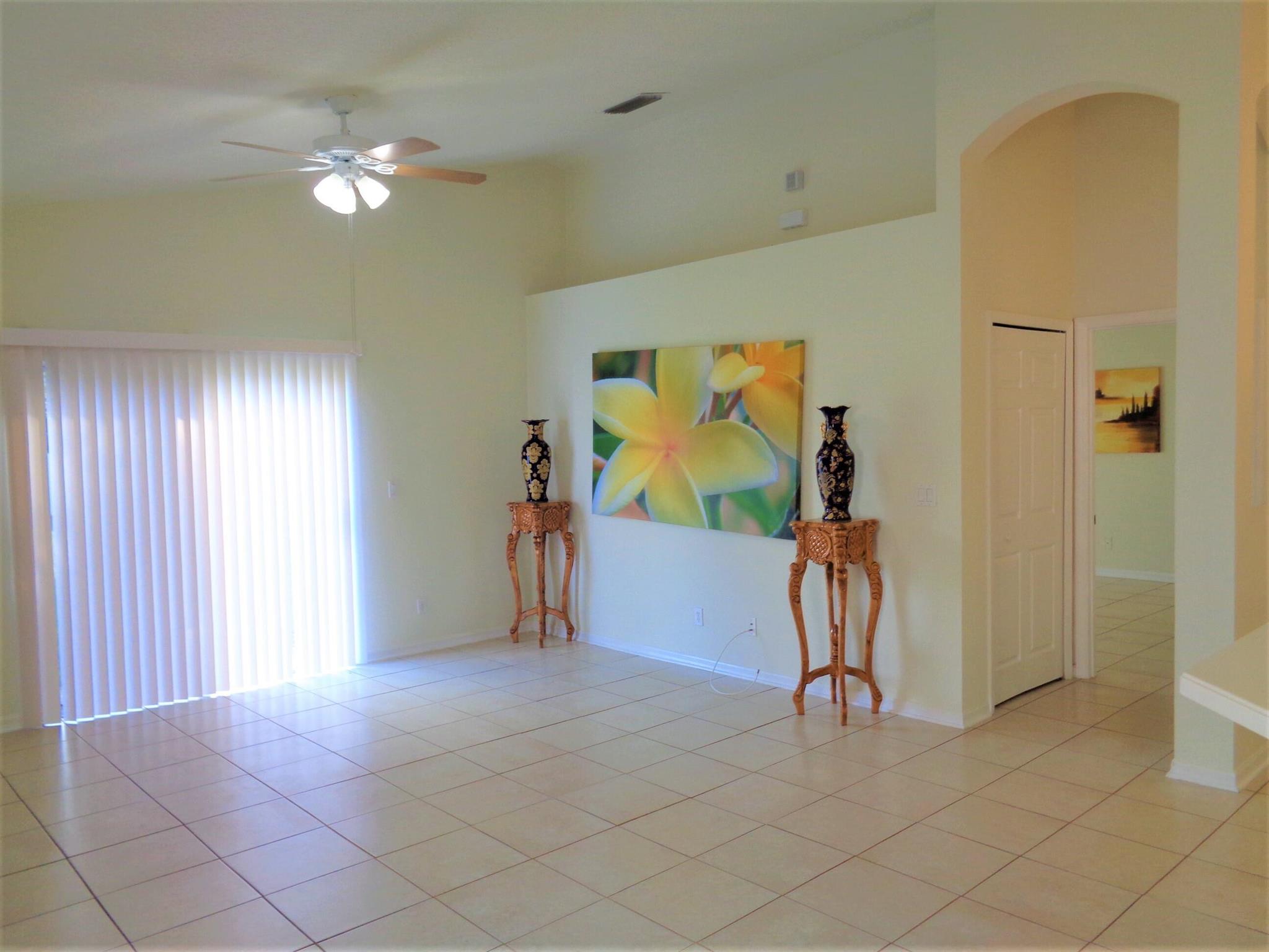 REPLAT OF SABAL TRACE SUB - Residential Lease