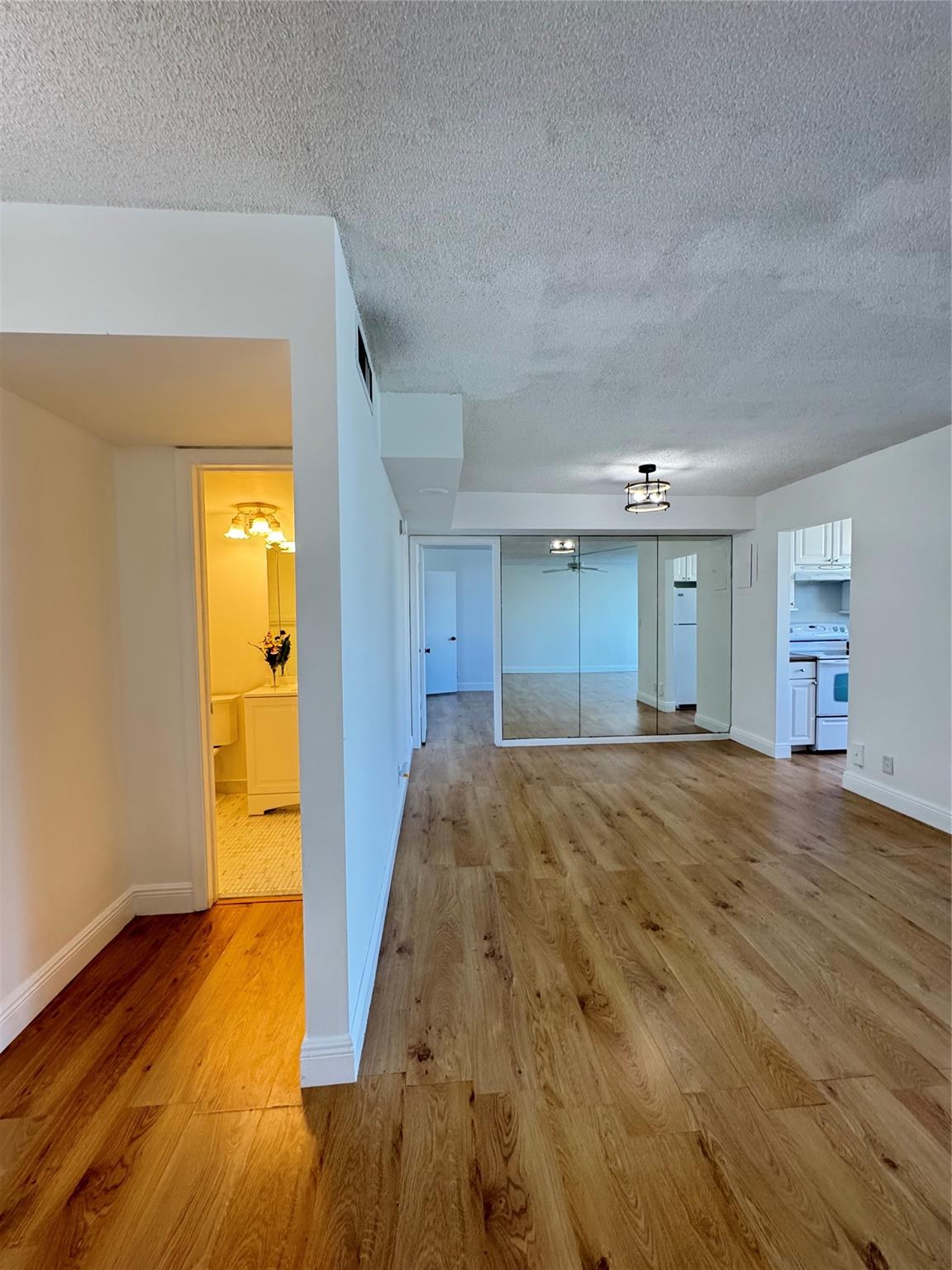 Sea Ranch Lakes North Con - Residential Lease