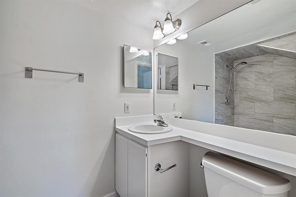 MAPLECREST - Residential