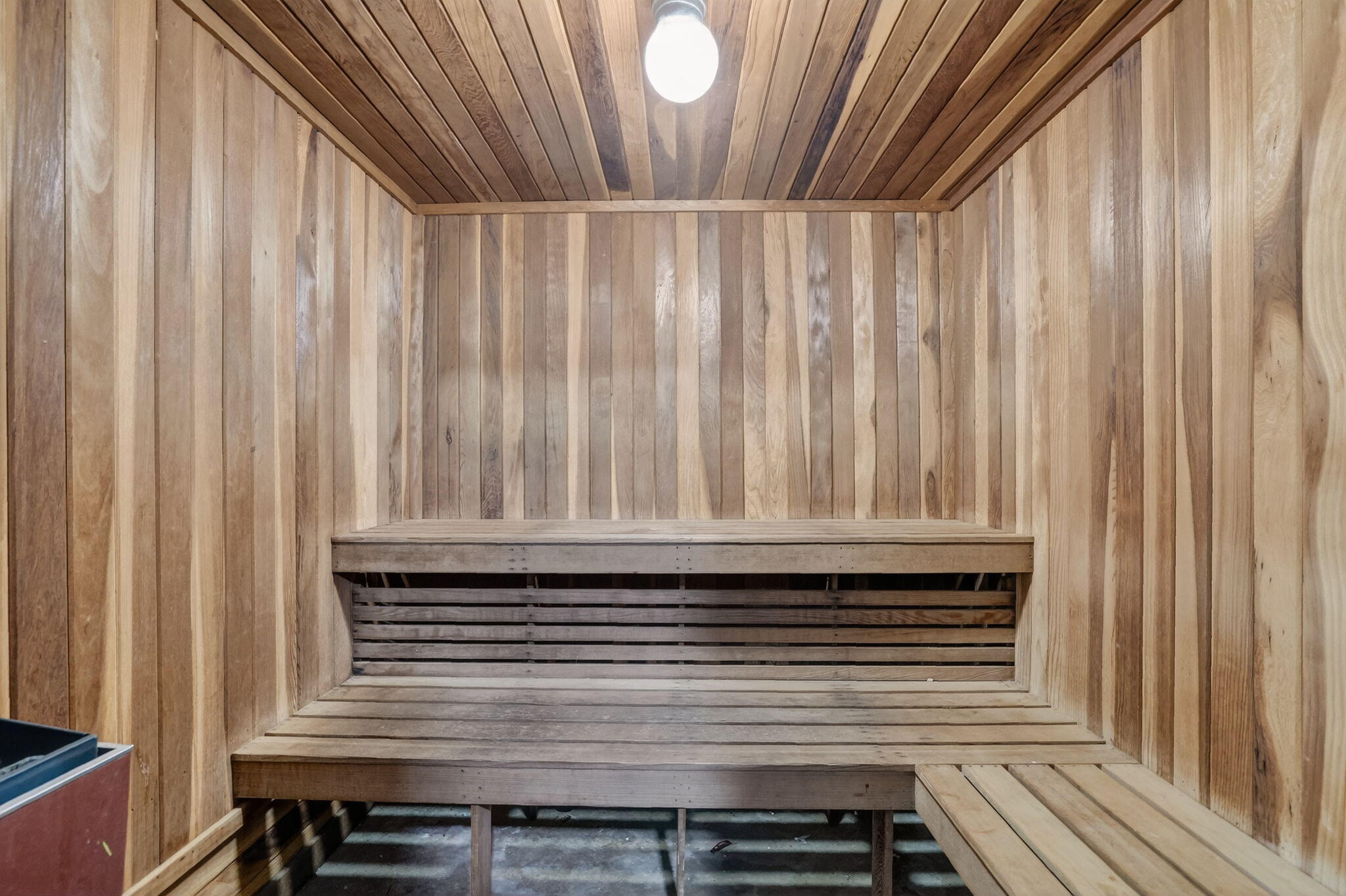 COURTYARDS OF BROWARD CONDOMINIUMS - Residential