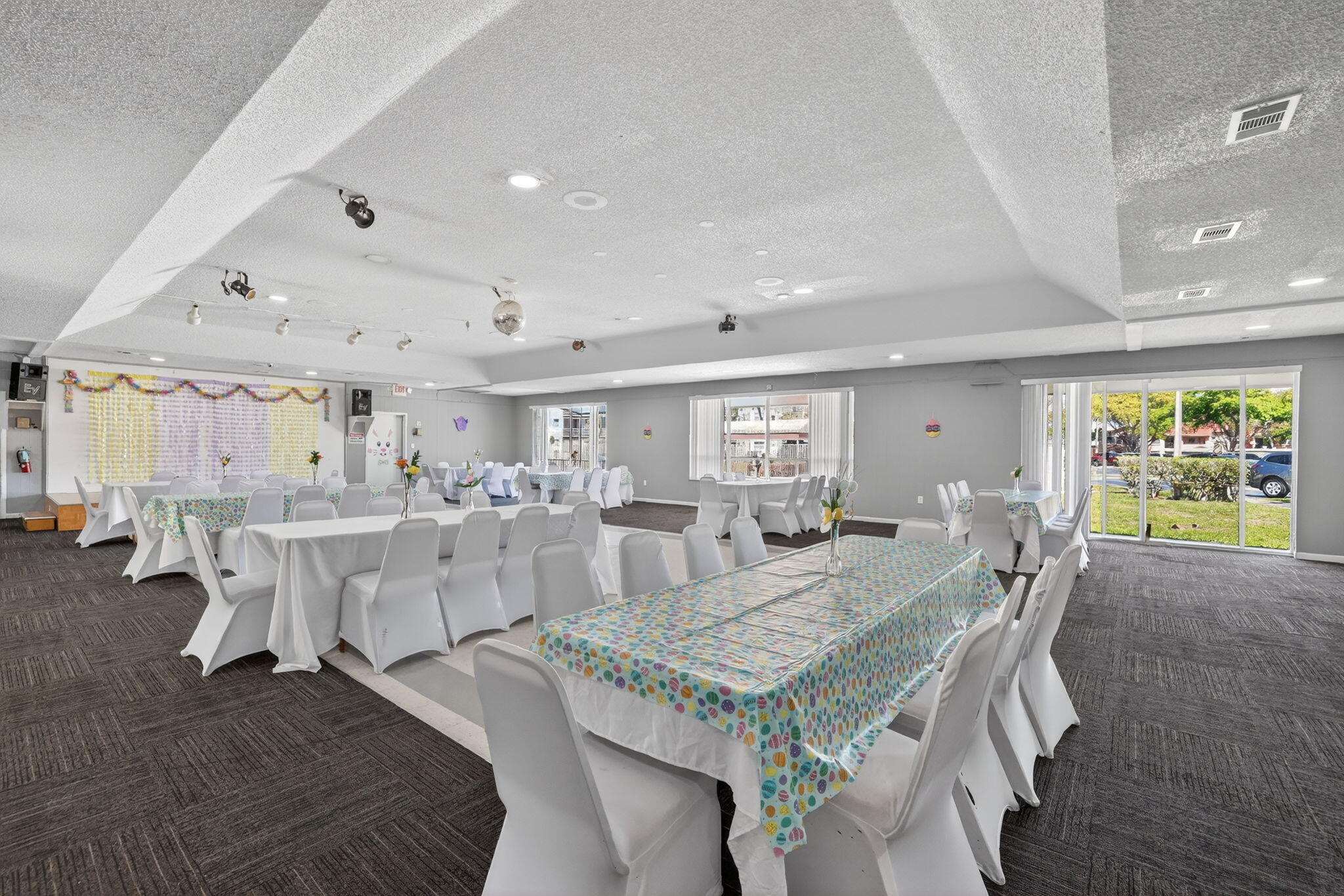 COURTYARDS OF BROWARD CONDOMINIUMS - Residential