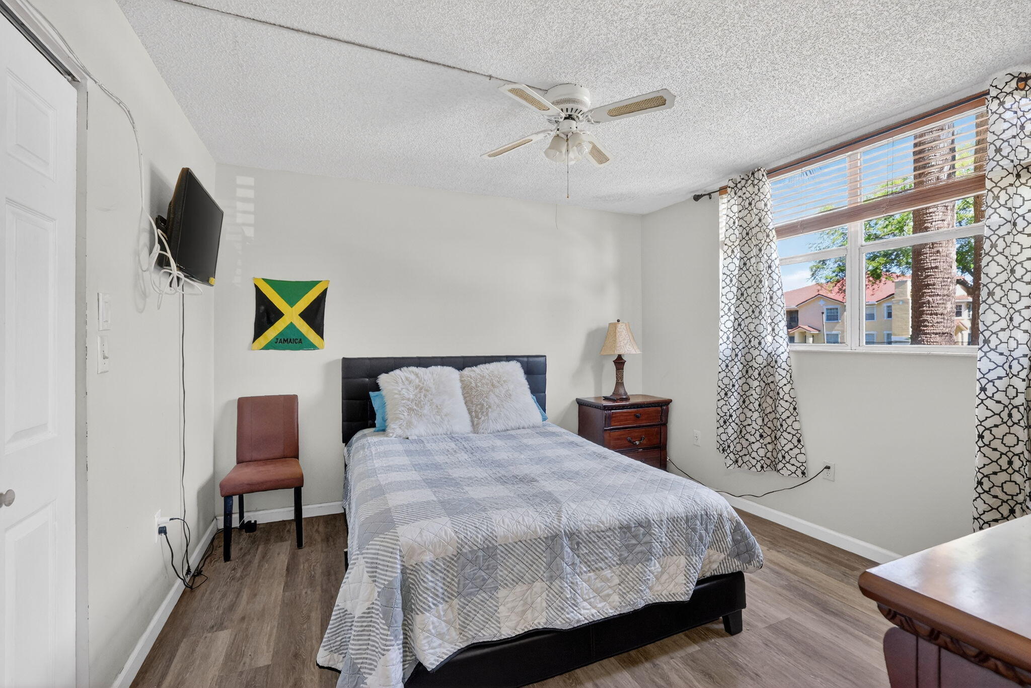 COURTYARDS OF BROWARD CONDOMINIUMS - Residential