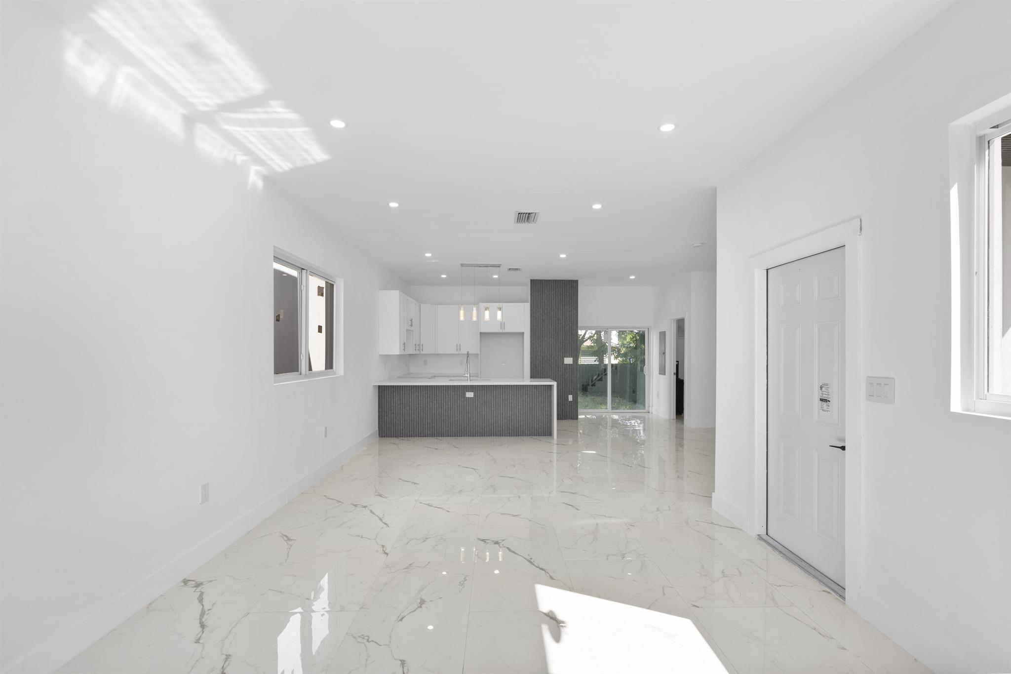 530 NW 13th Avenue