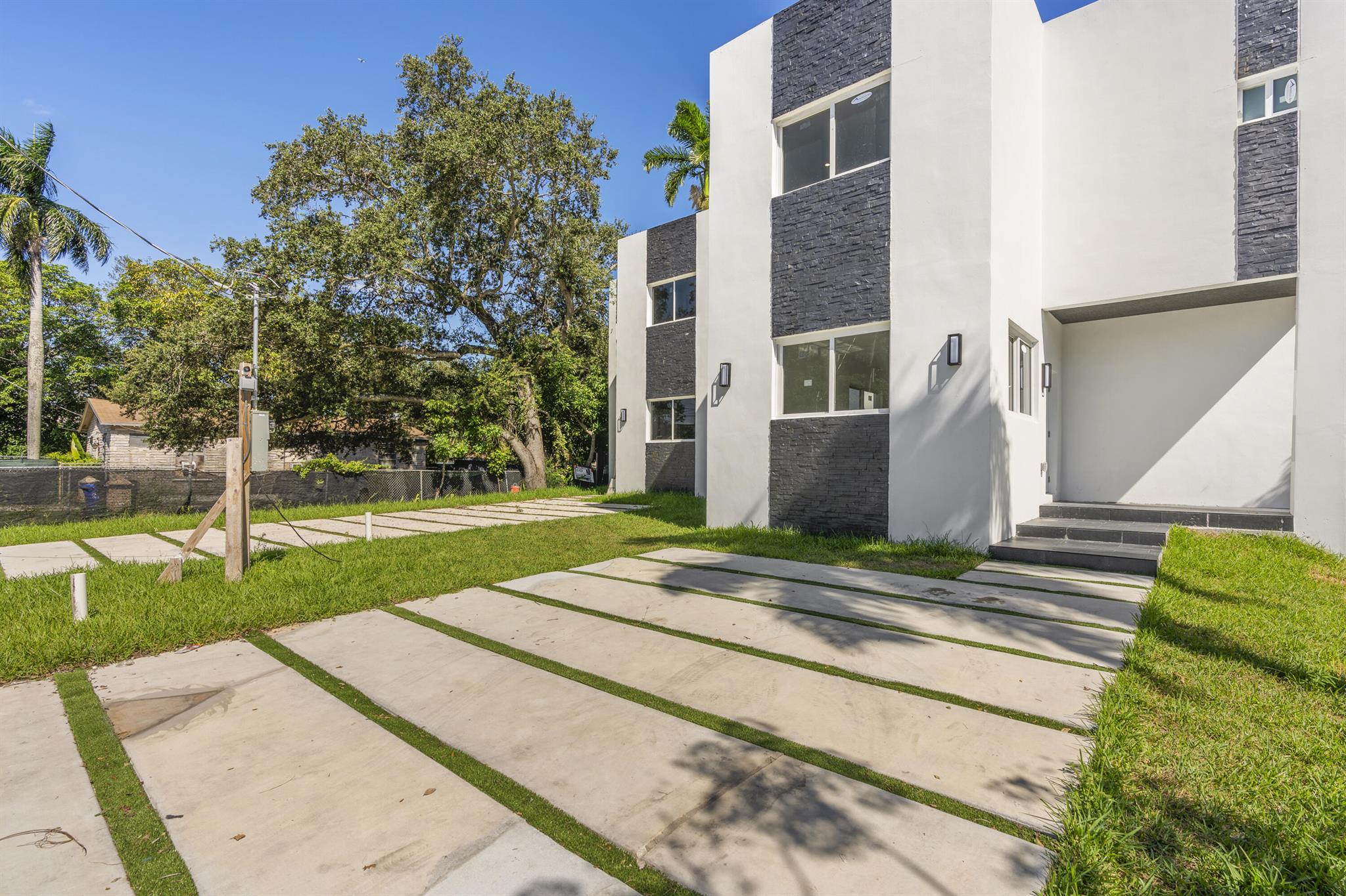 530 NW 13th Avenue