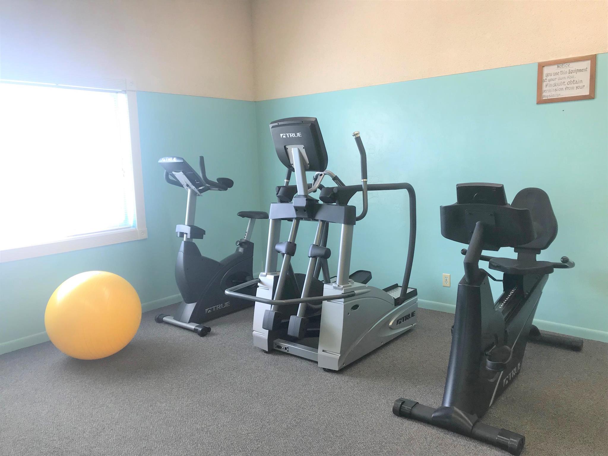 MURRY HILLS APT BLDG COND - Residential Lease