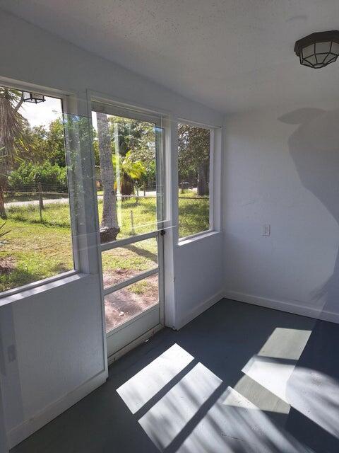 REPLAT OF PALM GARDENS - Residential