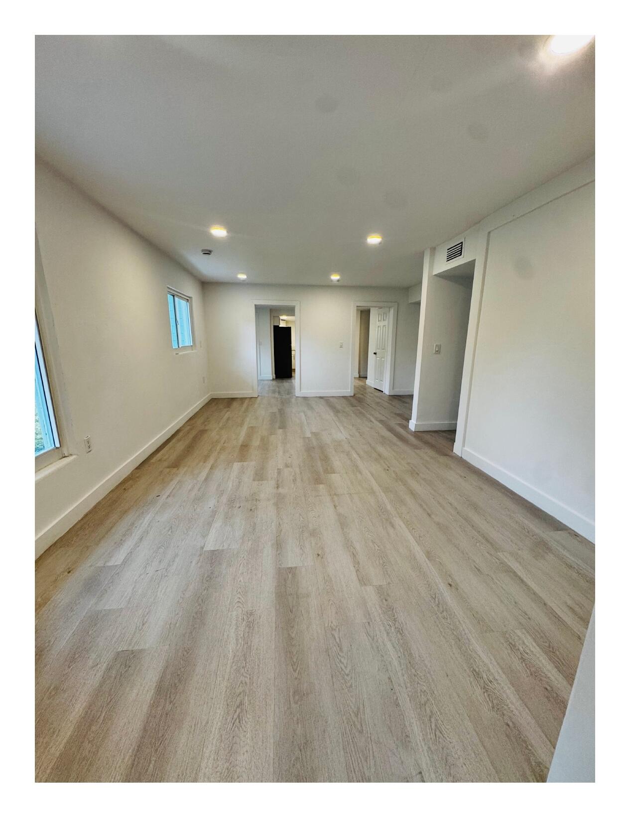 REPLAT OF PALM GARDENS - Residential