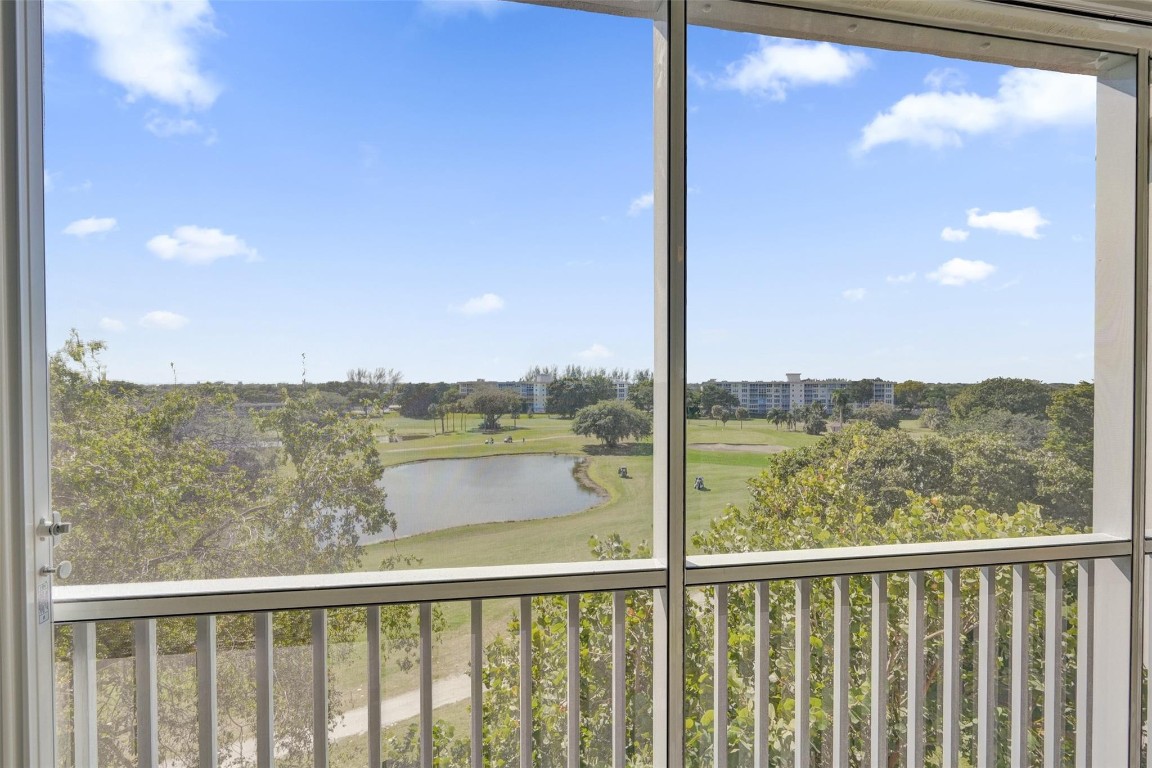 PALM AIRE - Residential