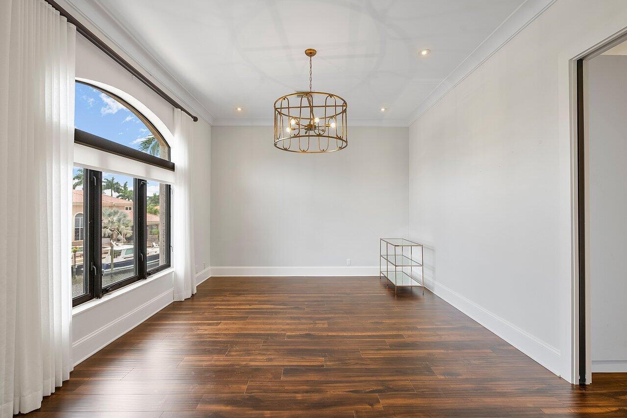 HARBOUR ISLES - Residential