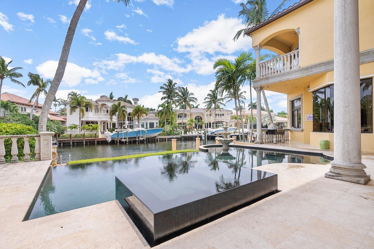 HARBOUR ISLES - Residential