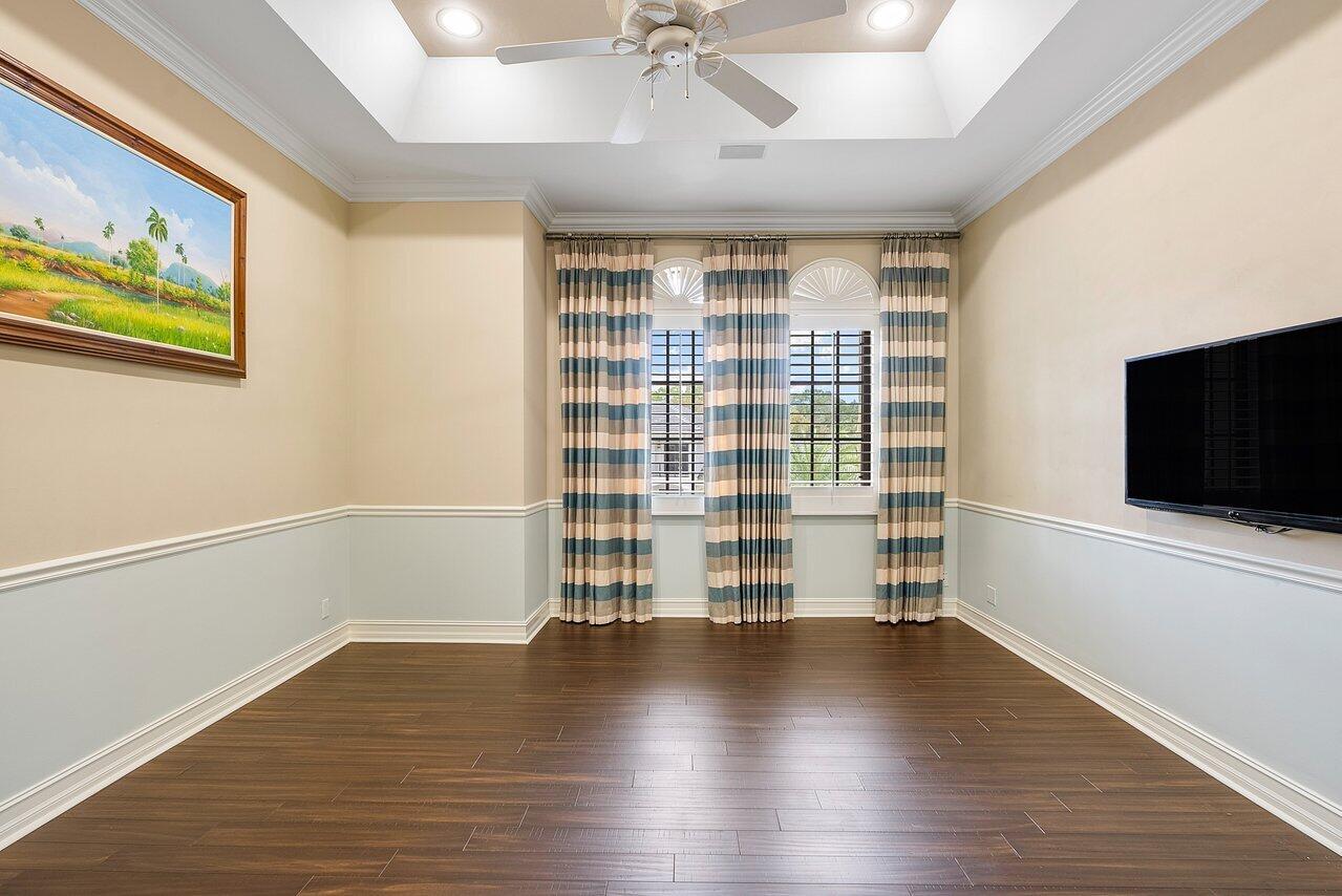 HARBOUR ISLES - Residential