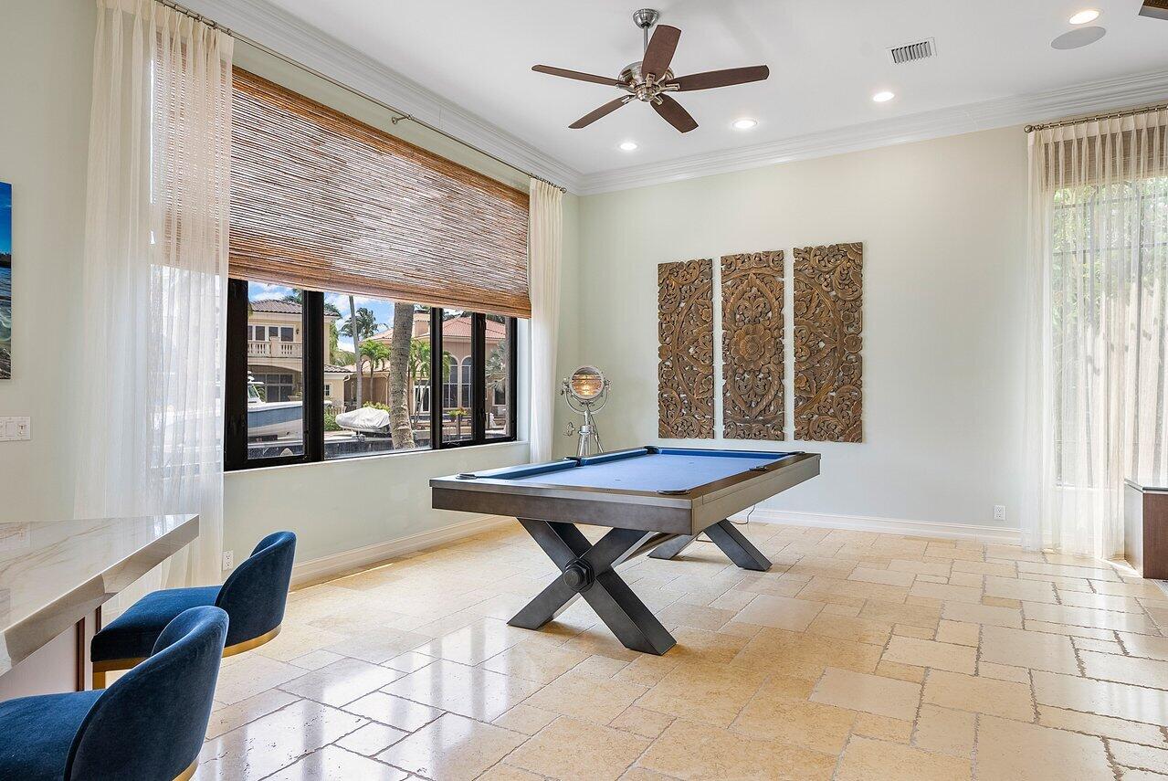 HARBOUR ISLES - Residential