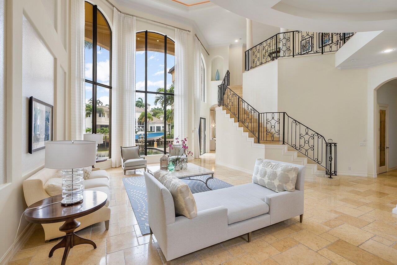 HARBOUR ISLES - Residential