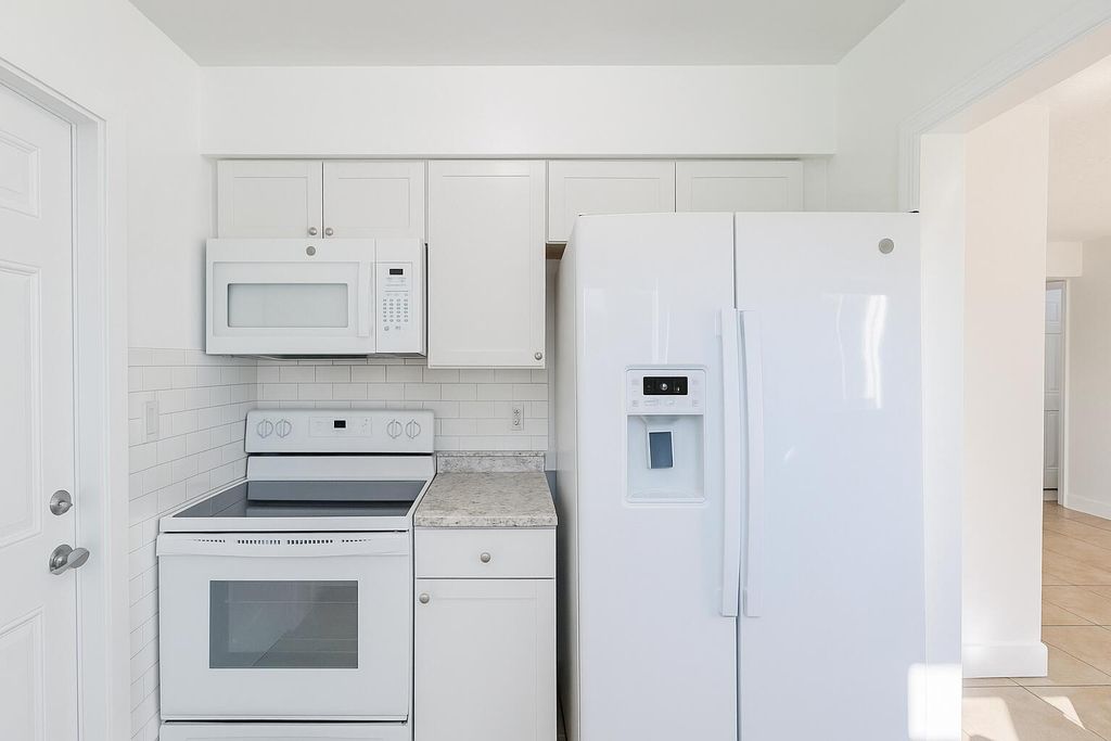Photo of 3211 NE 7th Avenue #D, Pompano Beach, FL 33064 (MLS # R11101311)