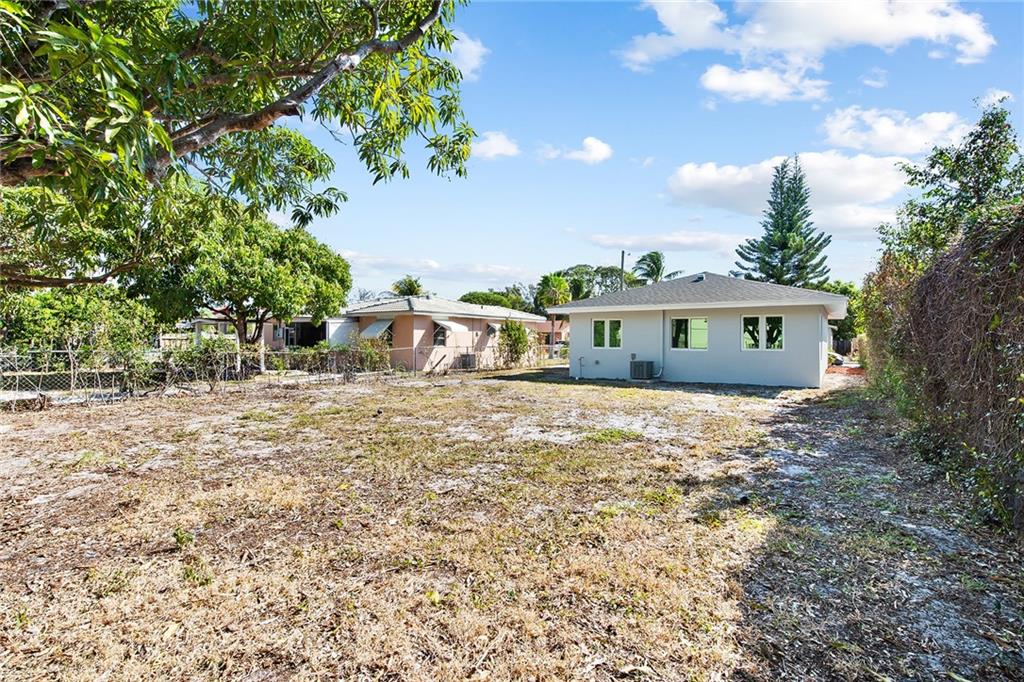 Lake Worth Town - Residential