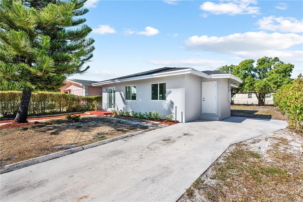 Lake Worth Town - Residential