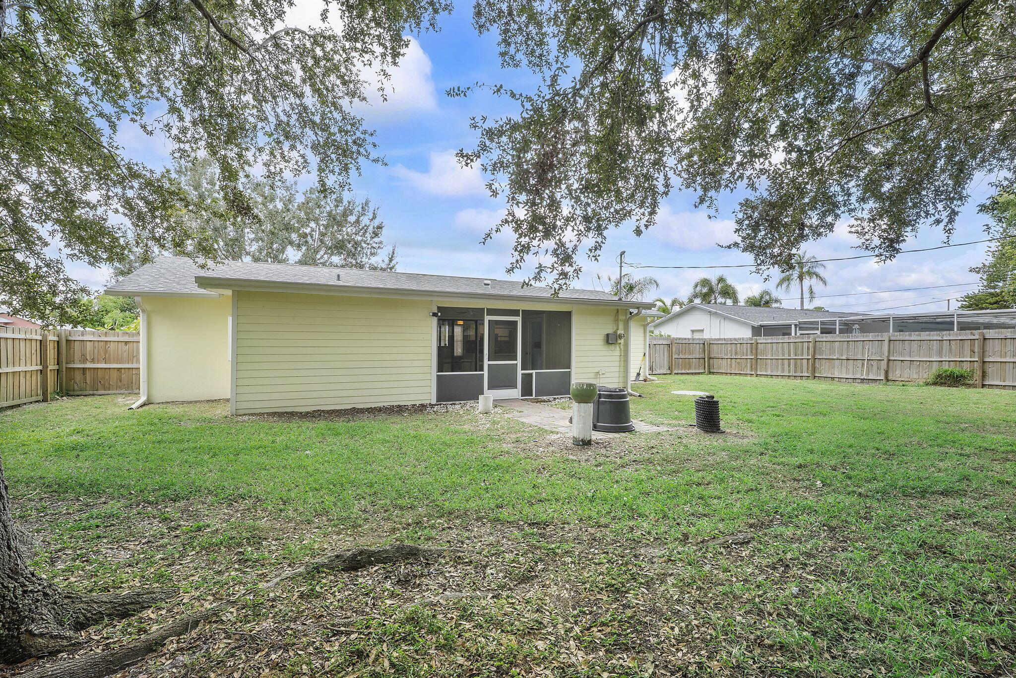 PORT ST LUCIE SECTION 24 - Residential